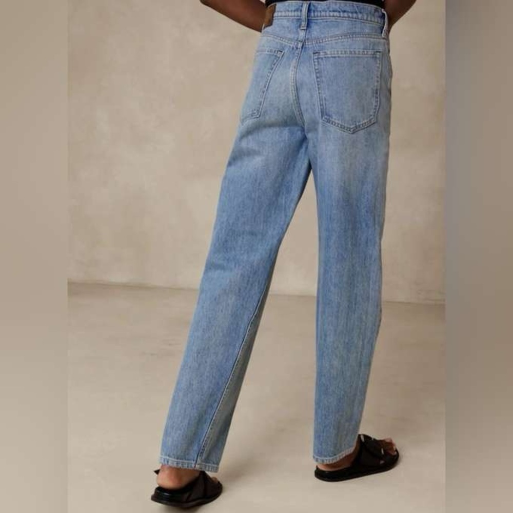 Banana republic, premium denim, midrise, loose stovepipe  jeans 27